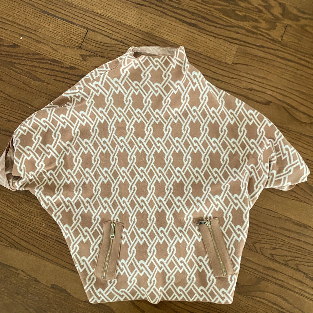 Geometric Patterned Boutique Poncho
